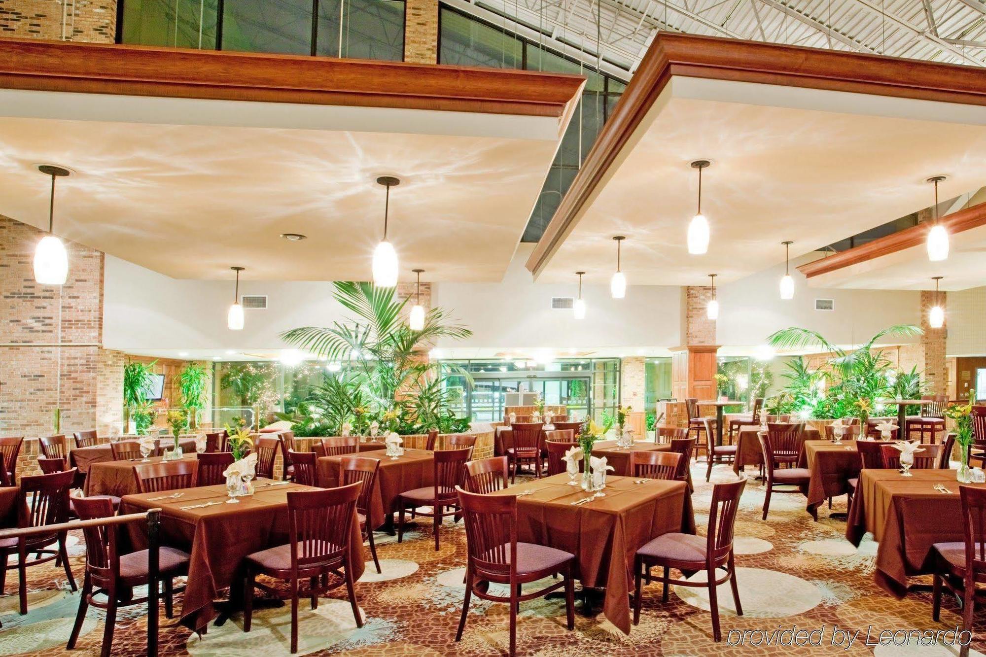Holiday Inn Roanoke Airport - Conference Ctr By Ihg Bagian luar foto